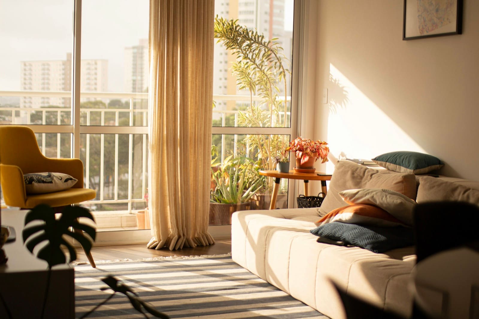A 1970s apartment with good bones, Málaga