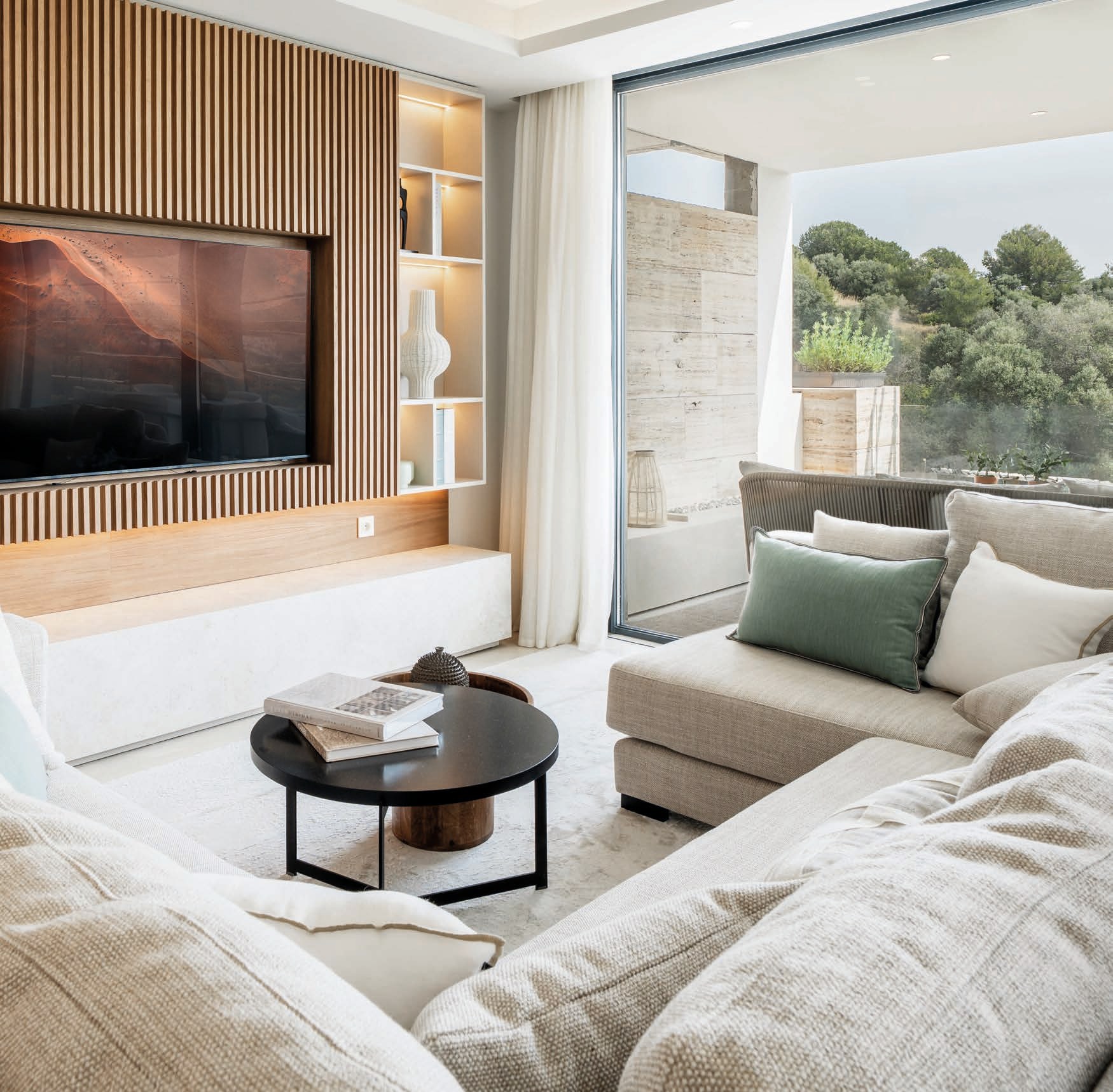 Aloha Forest — two and three bedroom apartments in Los Pinos de Aloha, Marbella (3 of 10)