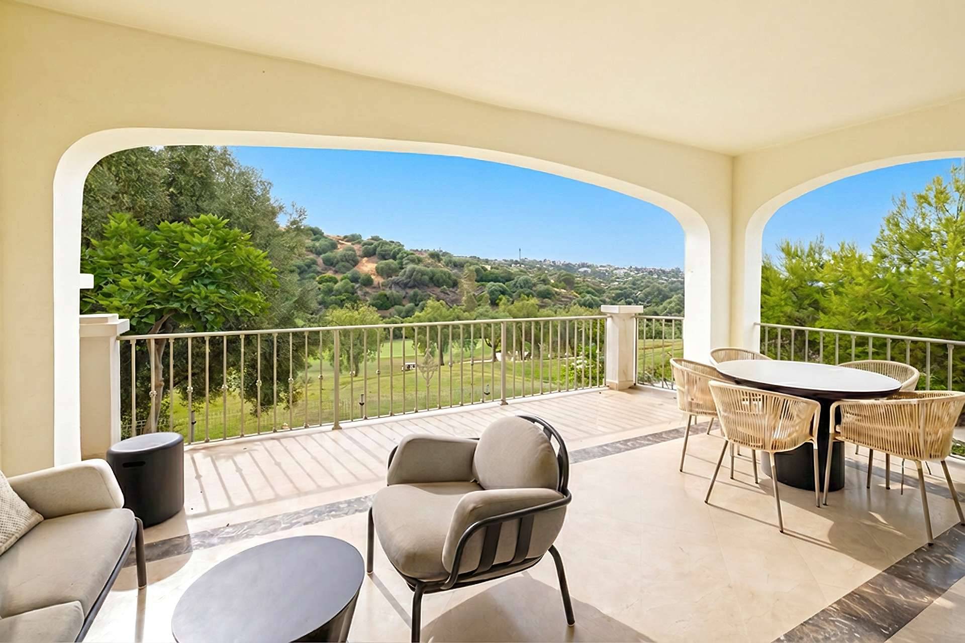 Altoasis — three bedroom homes in Azata Golf, Estepona (4 of 10)