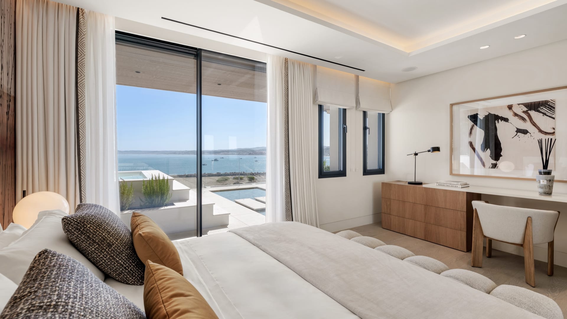 Atelier 4 — two to four bedroom apartments in Playa del Cristo, Estepona (5 of 10)
