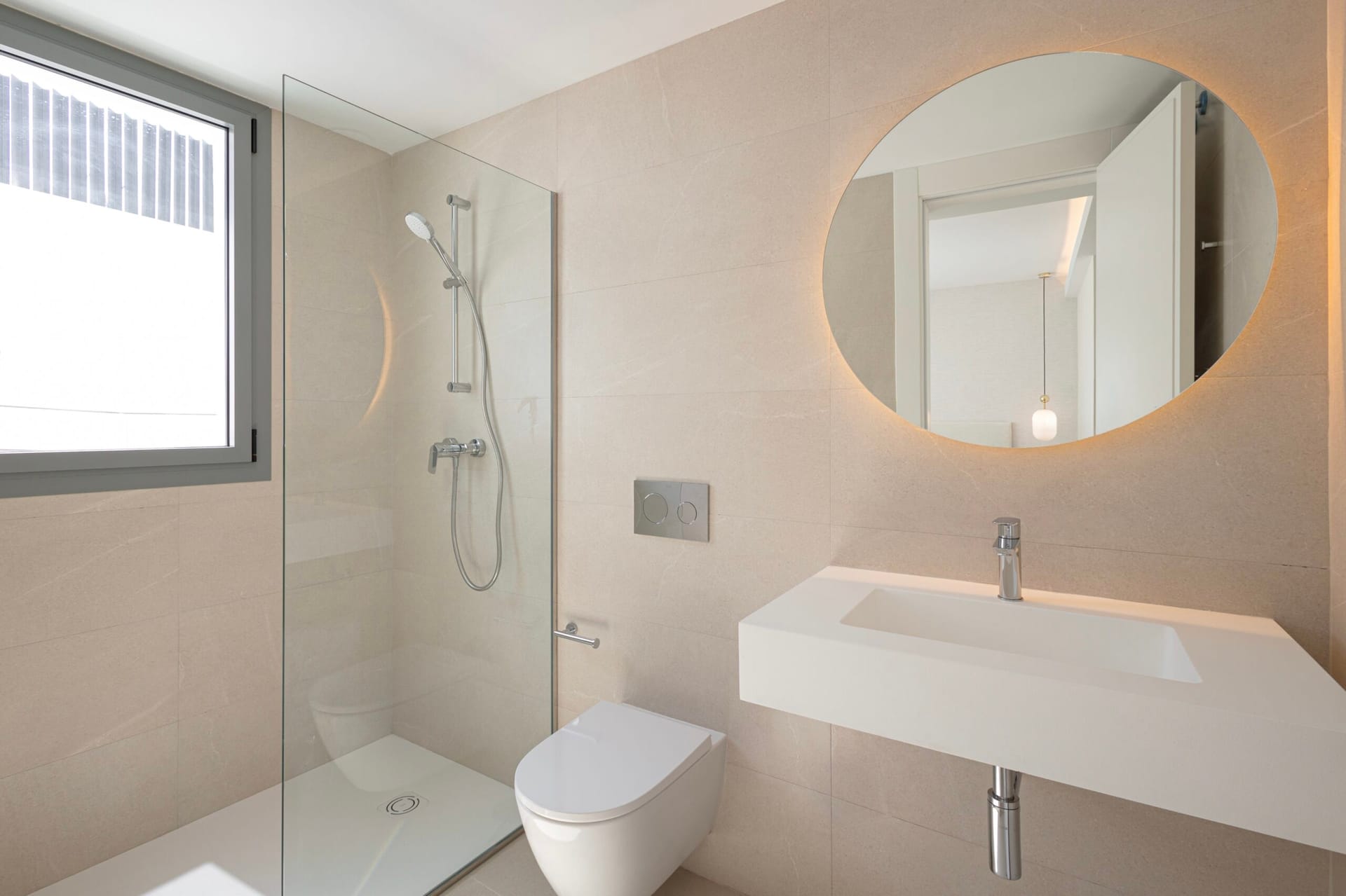 Breeze — two to four bedroom apartments in Guadalmina Alta, Marbella (5 of 10)