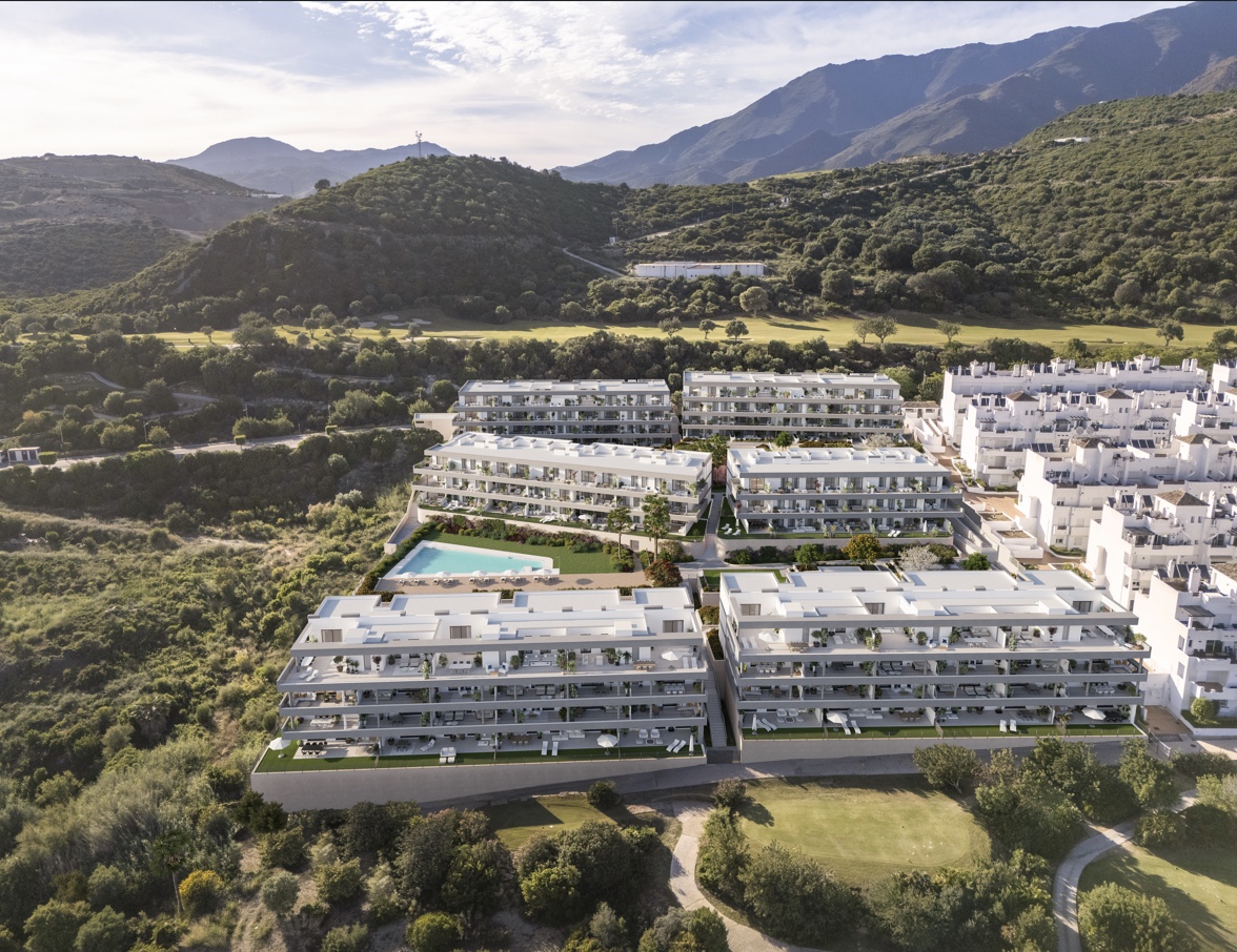 Etherna Homes — one, two and three bedroom apartments in Valle Romano, Estepona (1 of 7)