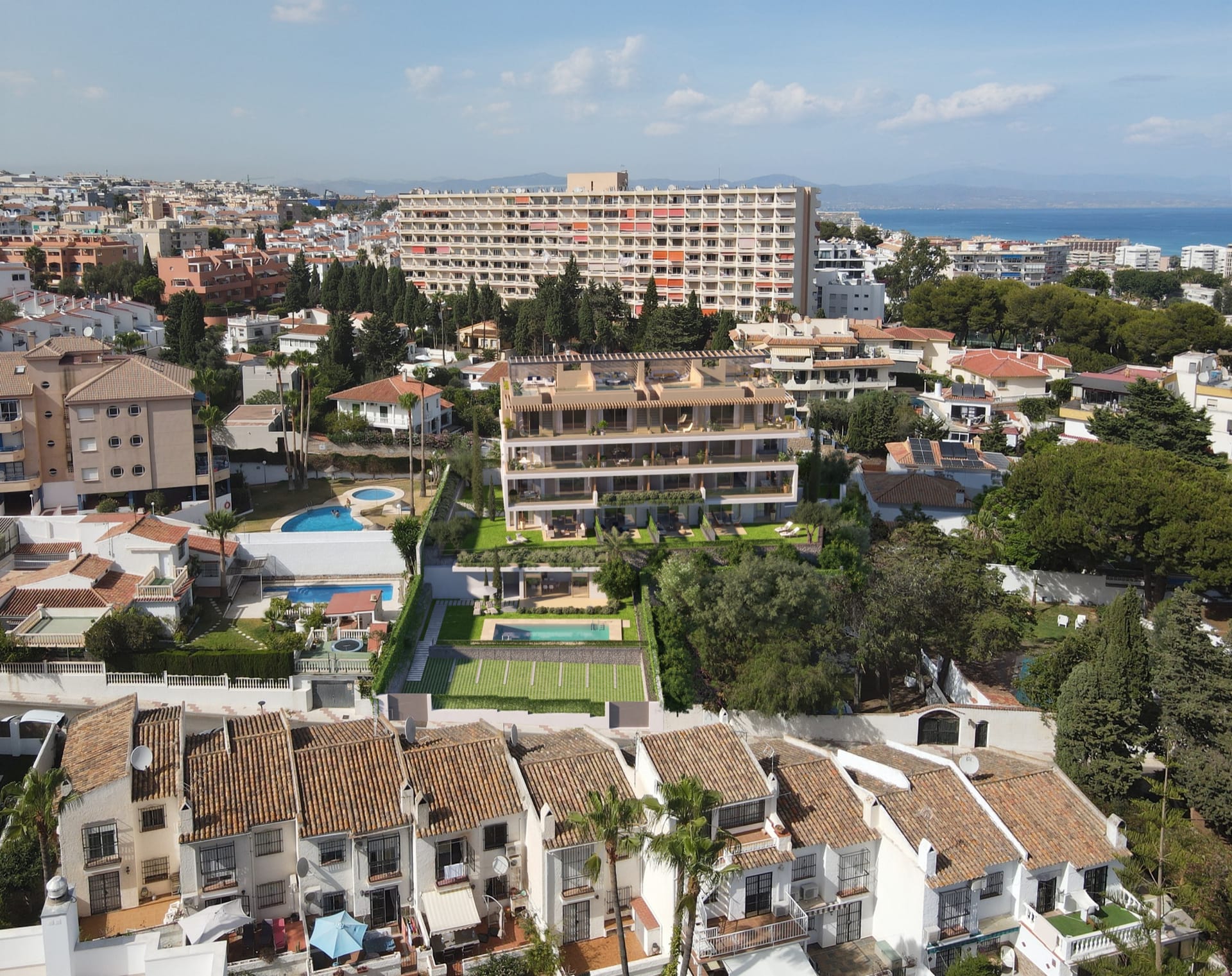 Kool — one, two and three bedroom apartments in Calle Montemayor, Torremolinos (1 of 4)