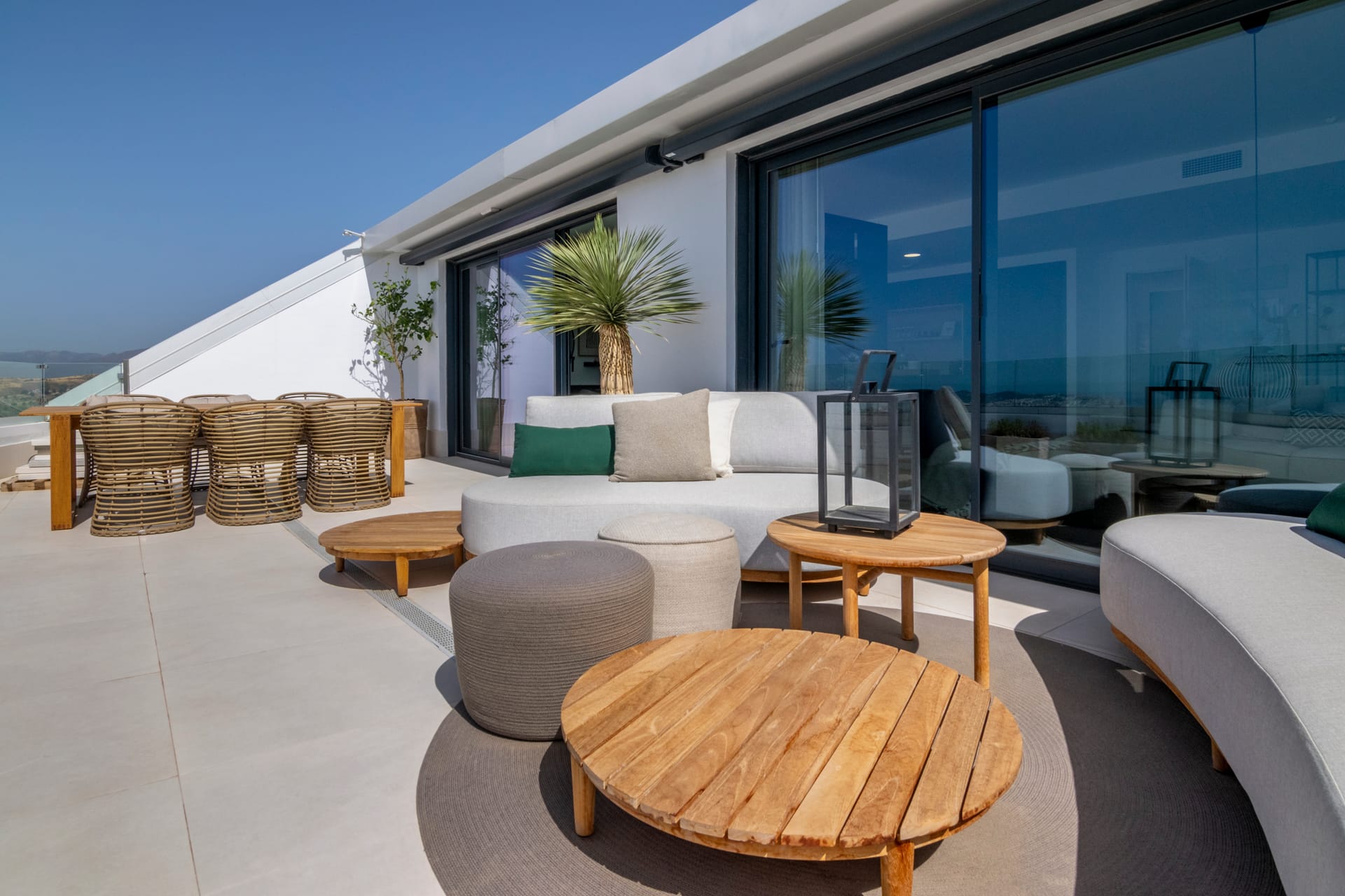 Lomas del Higuerón 2 — three bedroom apartments in El Higuerón, Fuengirola (1 of 22)