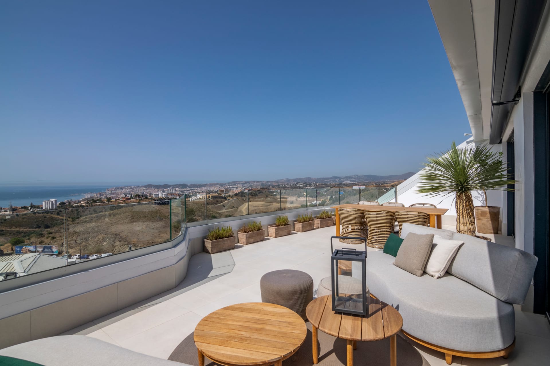 Lomas del Higuerón 2 — three bedroom apartments in El Higuerón, Fuengirola (2 of 22)