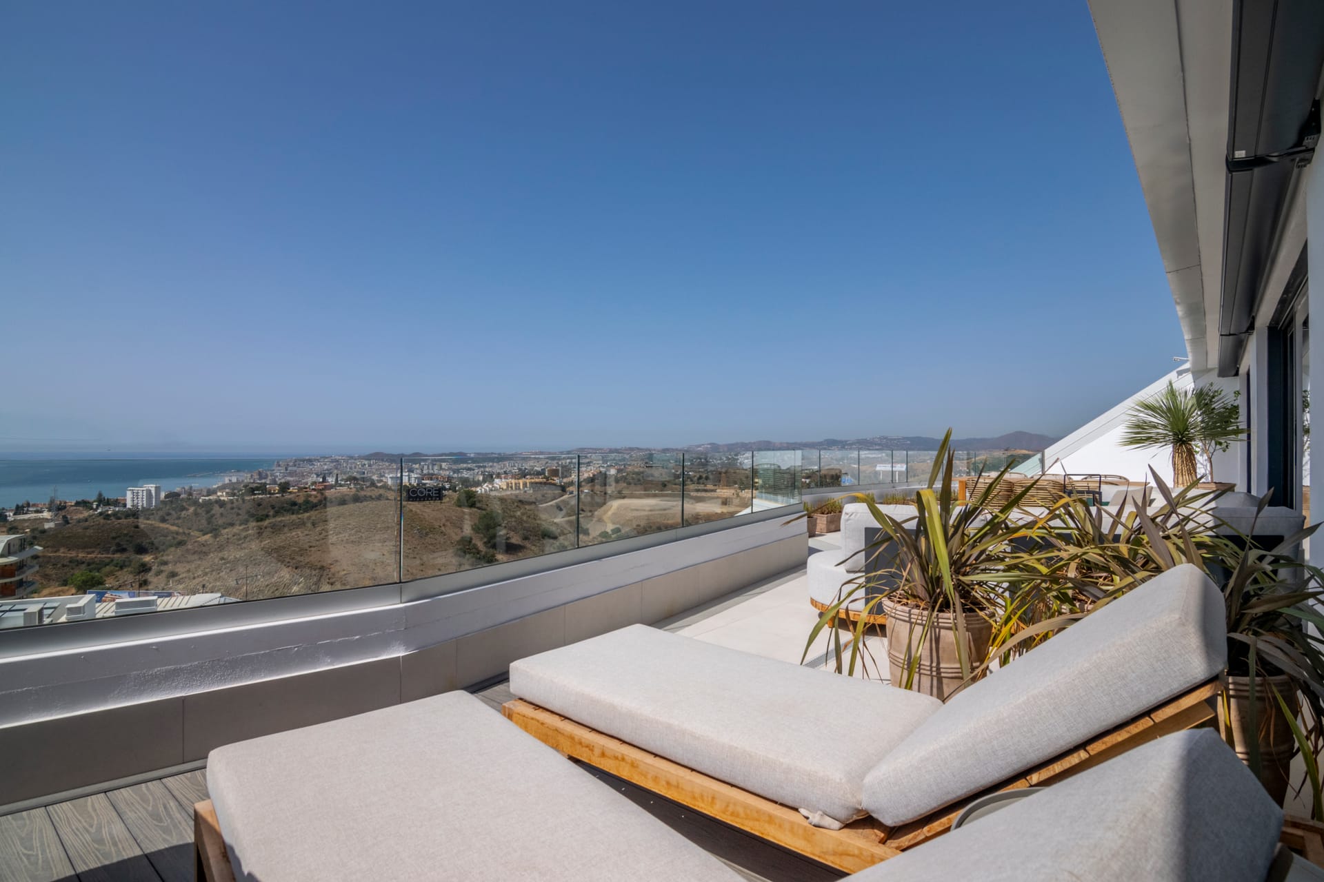 Lomas del Higuerón 2 — three bedroom apartments in El Higuerón, Fuengirola (3 of 22)