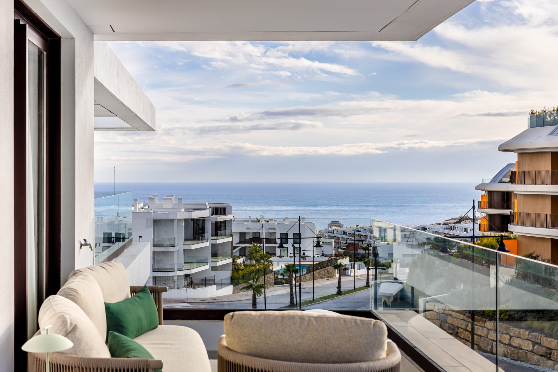 Lomas del Higuerón 3 — two and three bedroom apartments in El Higuerón, Fuengirola (1 of 10)