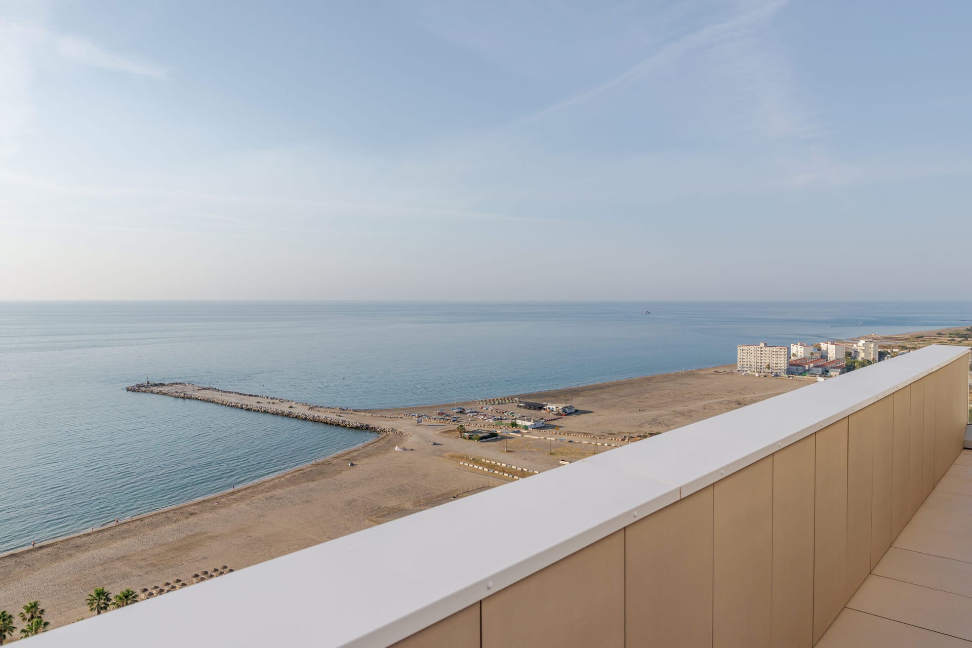 Málaga Towers — four bedroom apartments in Carretera de Cádiz, Málaga (3 of 17)