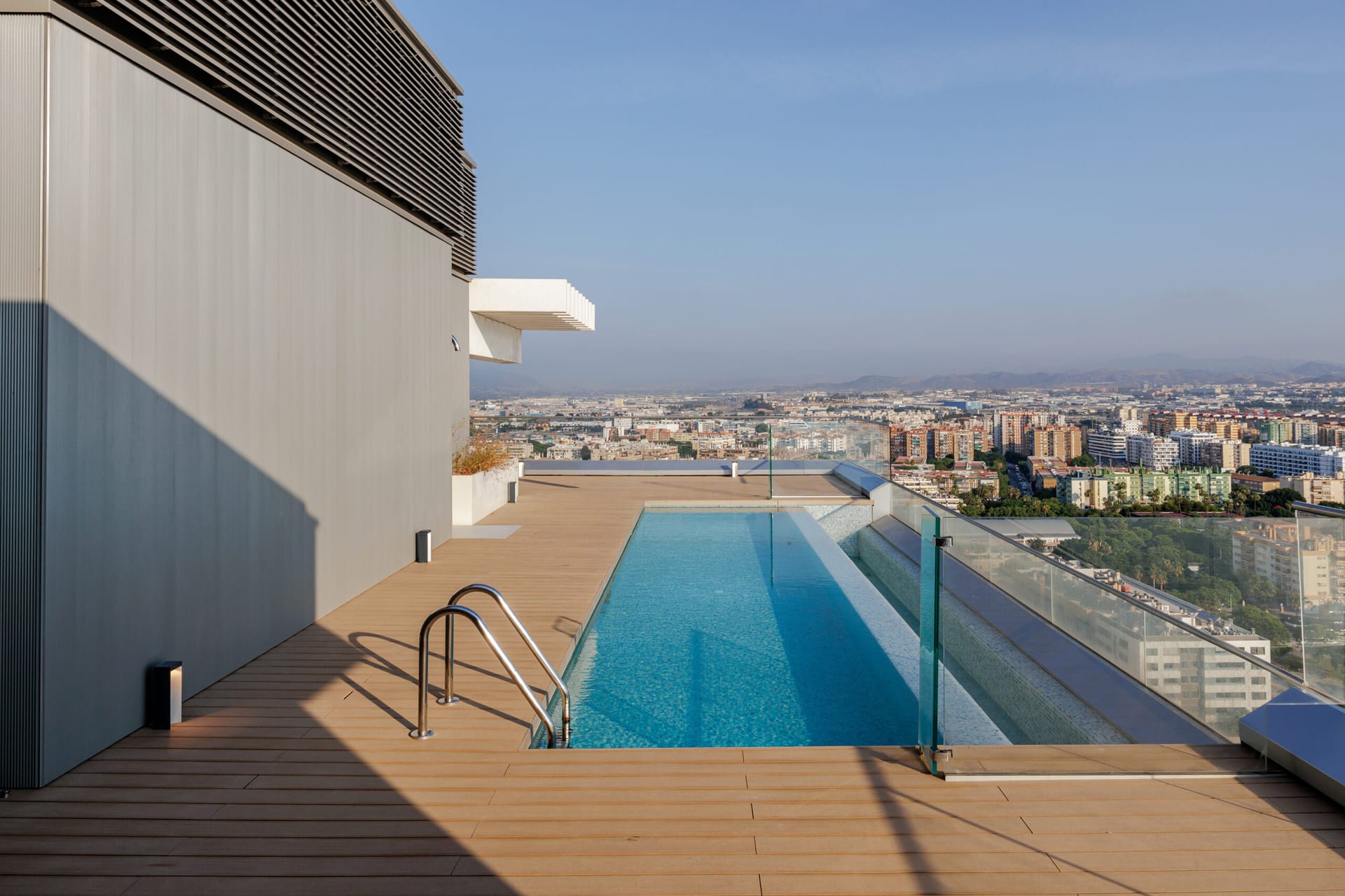 Málaga Towers — four bedroom apartments in Carretera de Cádiz, Málaga (14 of 17)