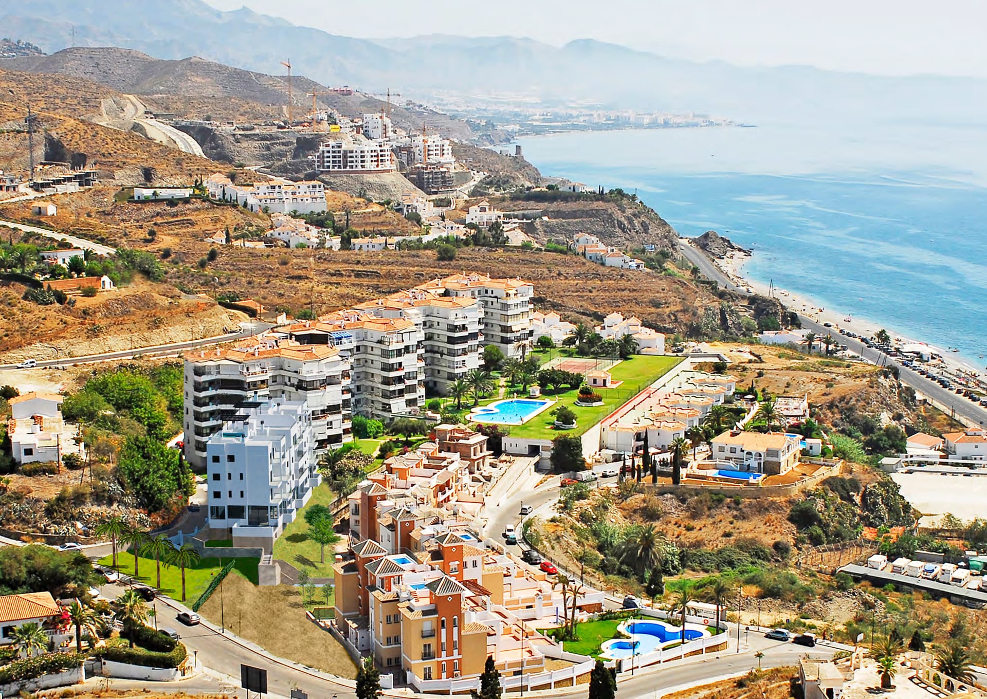 Residencial Peñoncillo — two and four bedroom apartments in El Peñoncillo, Torrox (1 of 6)