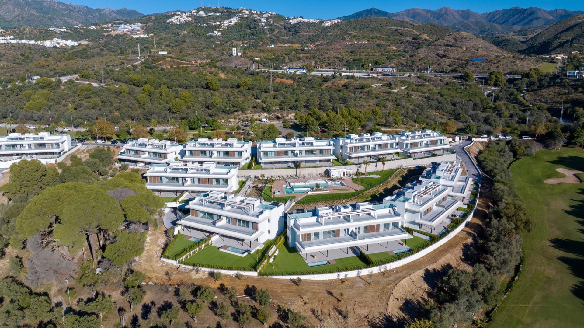 Santa Clara Homes — three bedroom apartments in Los Monteros, Marbella (8 of 9)