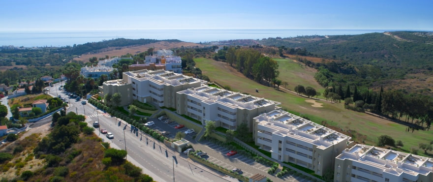 Sunny Golf — two bedroom apartments in Estepona Golf, Estepona (2 of 10)