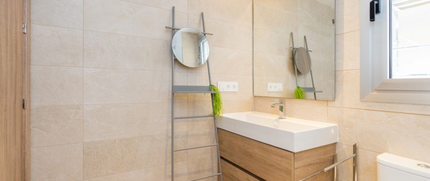 Sunny Golf — two bedroom apartments in Estepona Golf, Estepona (10 of 10)