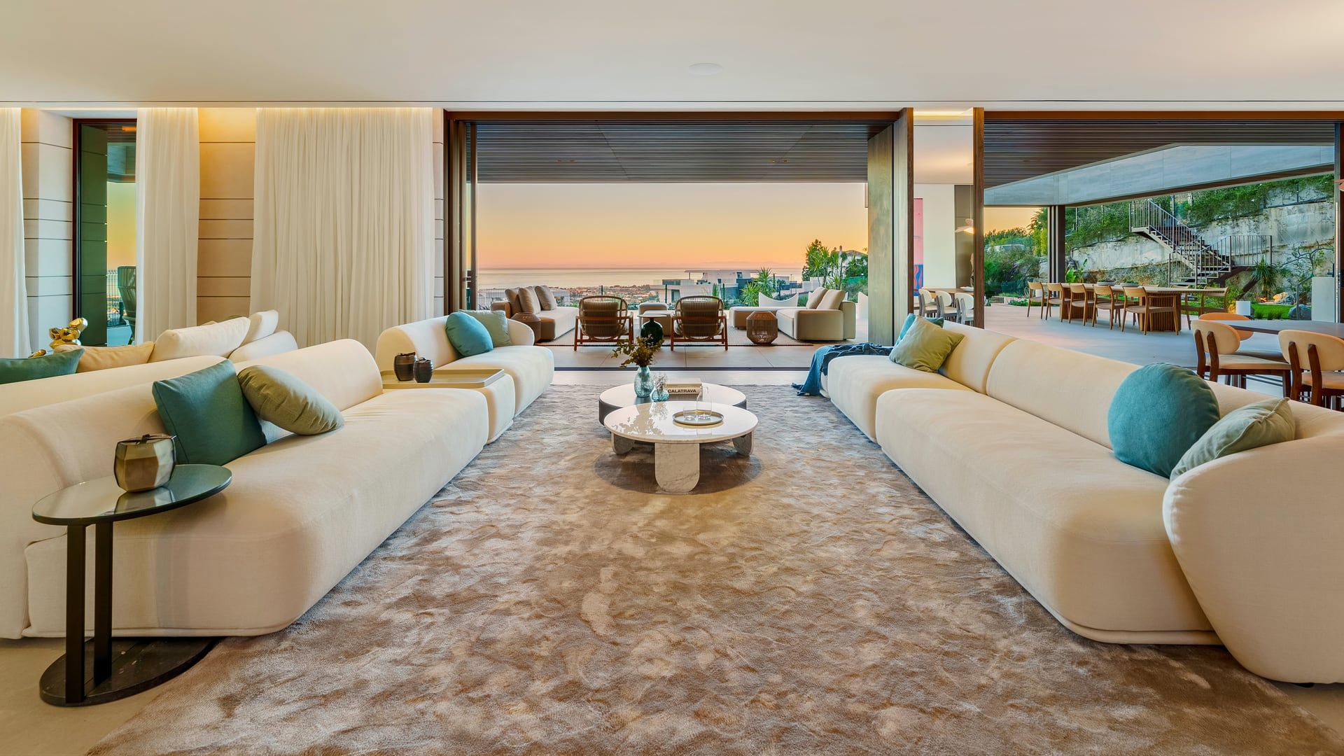The Sky Marbella — two, three, four, five and six bedroom homes in La Alborada, Benahavís (5 of 12)