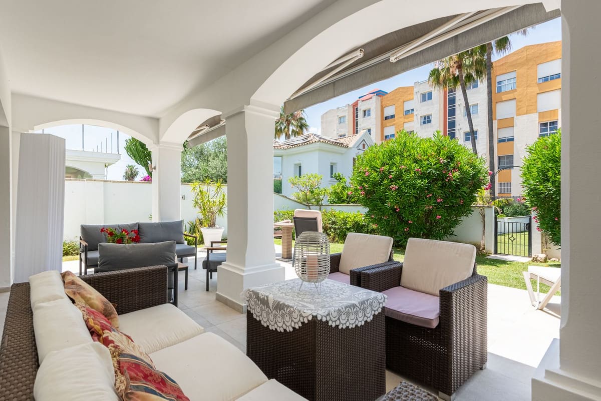 Villa Monte Biarritz, Estepona · Atalaya — photo 10 of 15