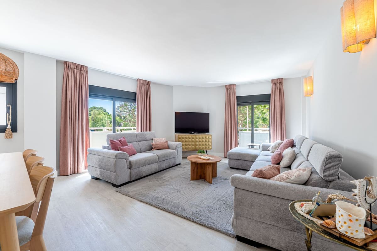 The Carihuela Duplex, Torremolinos · La Carihuela — photo 1 of 14