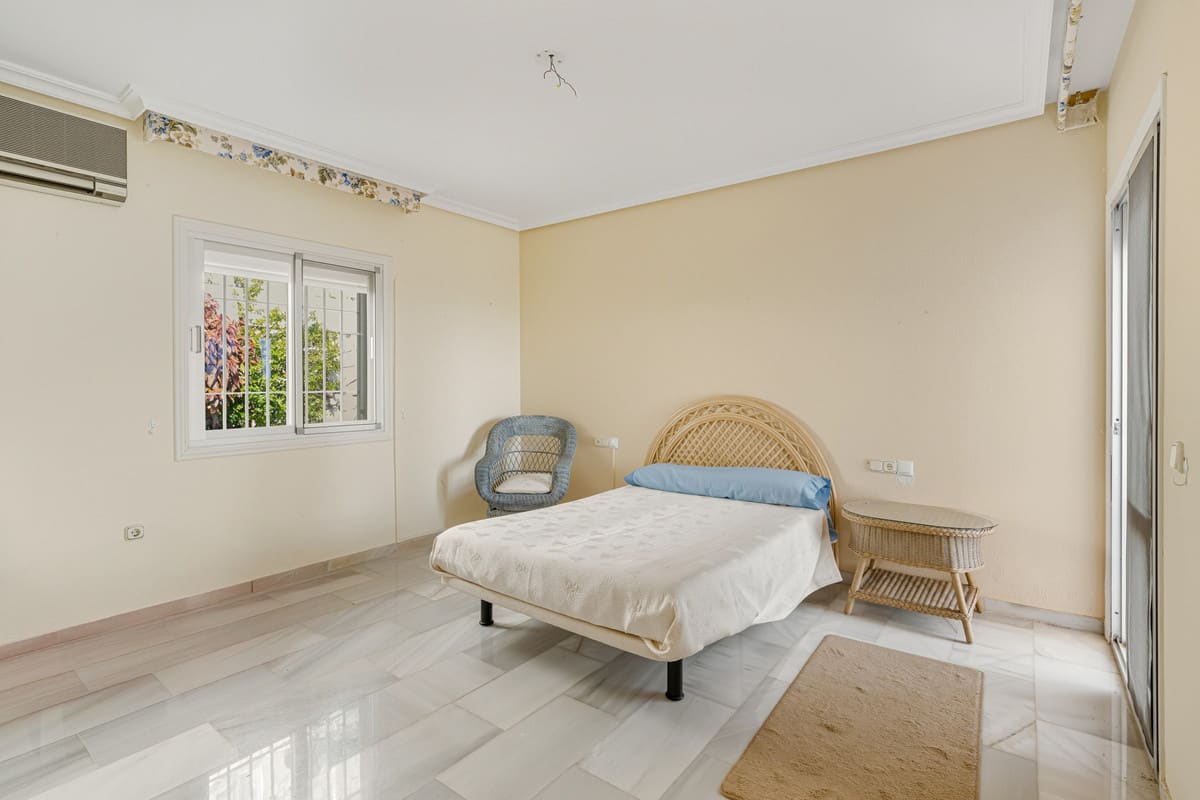 The Riviera del Sol Villa, Mijas Costa · Riviera del Sol — photo 12 of 16