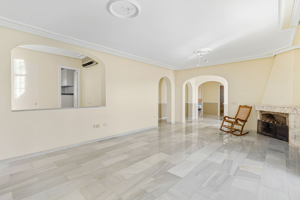 The Riviera del Sol Villa, Mijas Costa · Riviera del Sol — photo 14 of 16